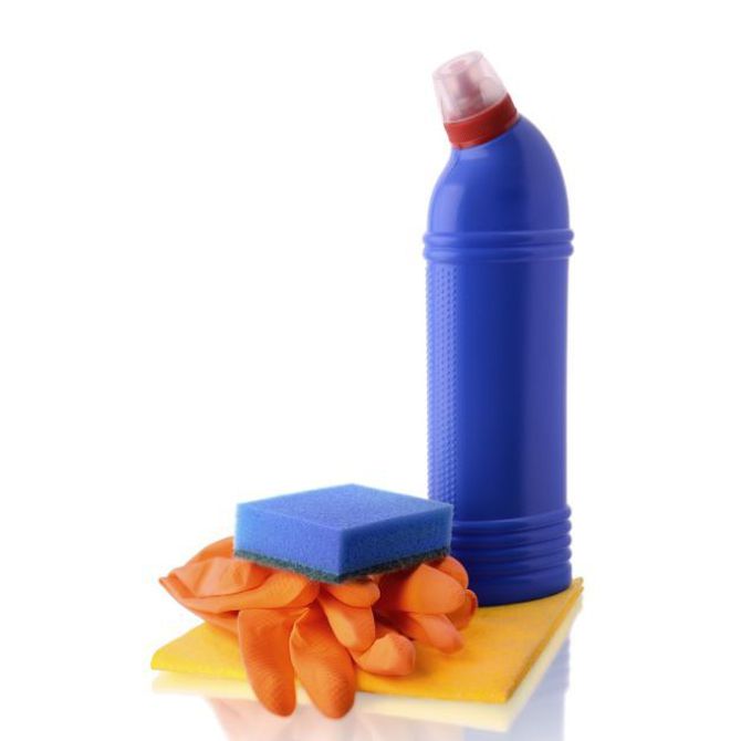 La lejía, el desinfectante más usado en los hogares