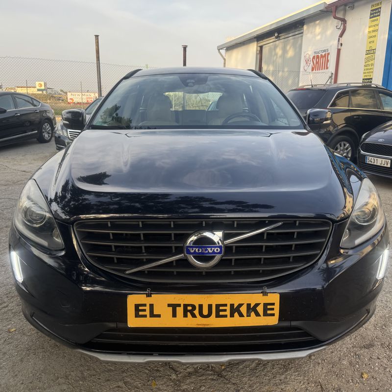 Volvo xc 60 2.0 d3 150 cv del 7/3015 con 318.000 km: Stock de Vehículos de El Truekke