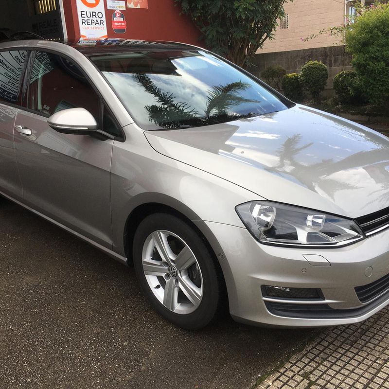 VOLKSWAGEN GOLF VII 1.6 TDI 105CV BLUEMOTION: VEHÍCULOS de Ocasión A Lagoa Ribadumia