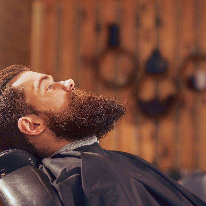 Arreglo de barba: Servicios de Peluquería Fister Lewis