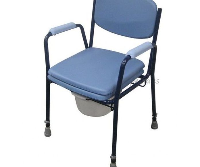 Silla de baño con inodoro: Productos y servicios de Ortopedia Delgado, S. L.