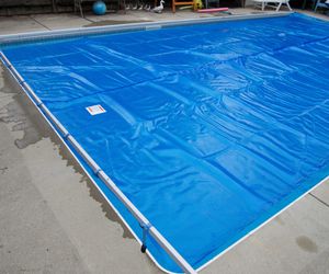 Toldos para cubrir piscina