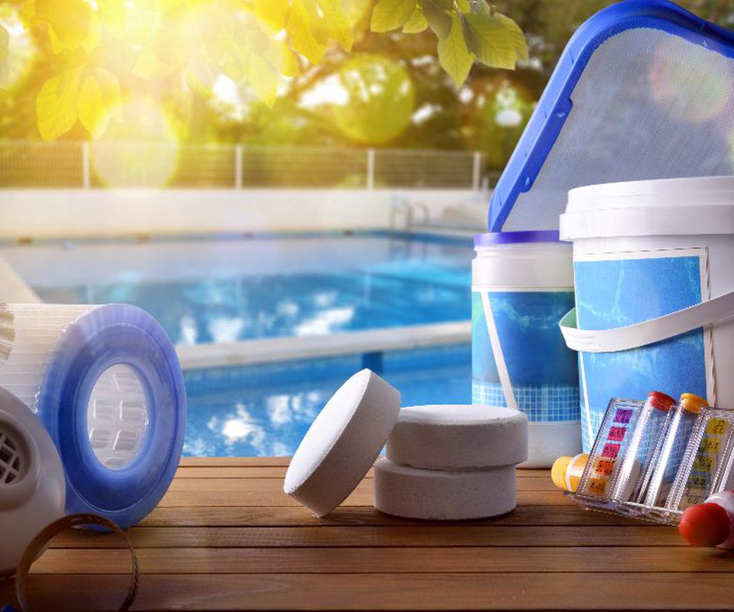 ¿Por qué es necesario el cloro en las piscinas?