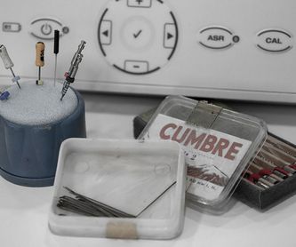 limpiezas dentales: Servicios de Clínica Dental Barakaldo
