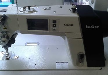 Reparación de máquinas de coser industriales