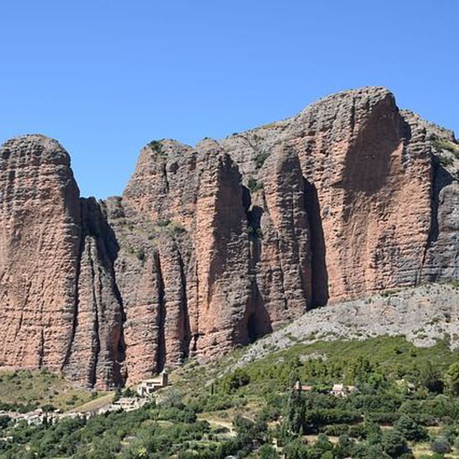 Los Mallos de Riglos, la referencia geológica de Huesca