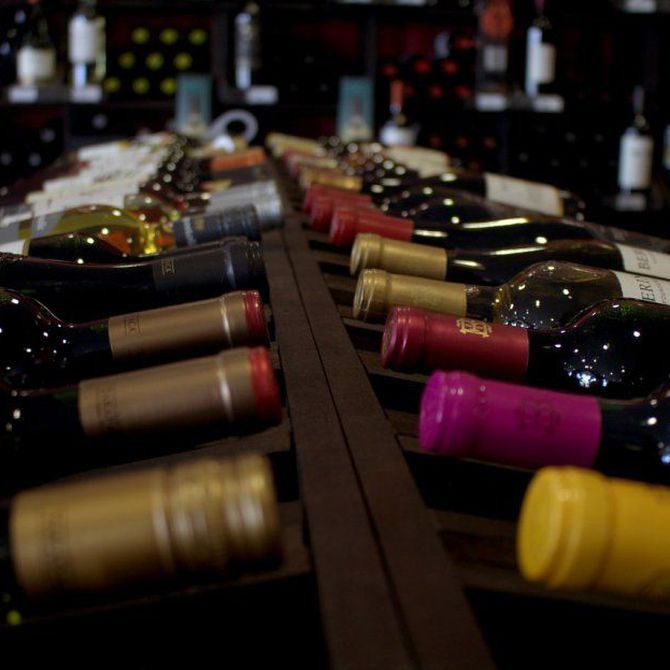 ¡Brinda en grande! Encuentra el vino perfecto para tu evento
