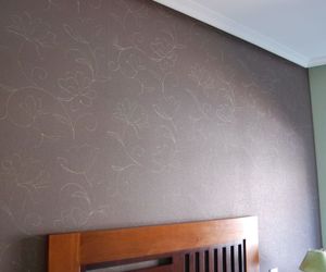 Pintura de pared para habitación con motivos florales