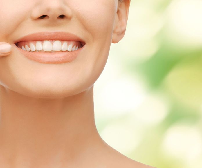 Estética dental : Tratamientos de Clínica Dental Center