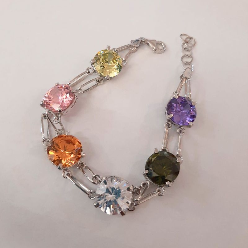 Pulsera en plata de ley rodiada con circonitas de colores grandes: Catálogo de Joyería Izquierdo