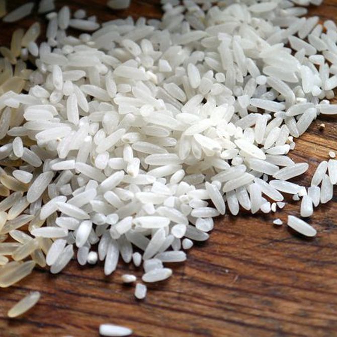 Cómo elegir el tamaño de la prótesis mamaria: la prueba del arroz