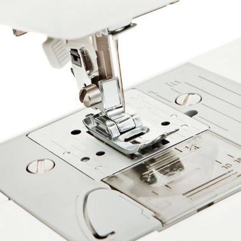 Máquina de coser Brother RH127: Productos de KOSSE
