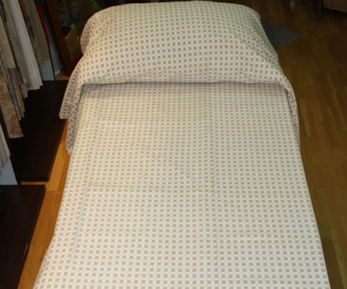 Colcha de verano forrada cama 90 cm.: Catálogo de La Cibeles