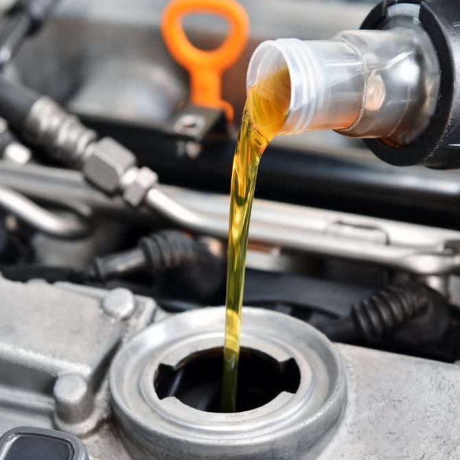 Cambio de aceite y filtro del coche