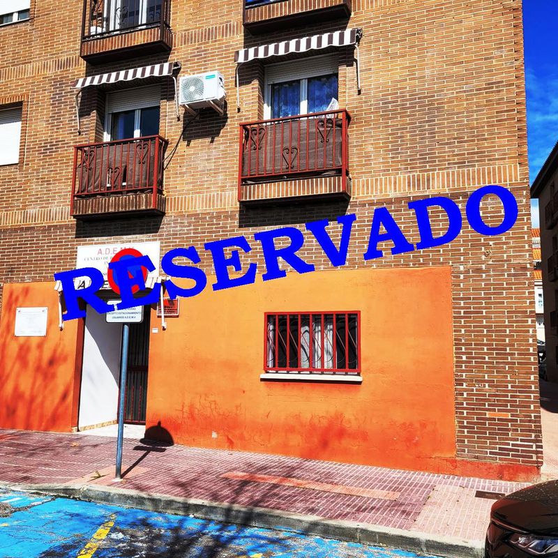 Local en Valdemoro. 108 m²  en una planta. Posible cambio de uso a vivienda:  de Vicente Palau Jiménez - Agente Inmobiliario
