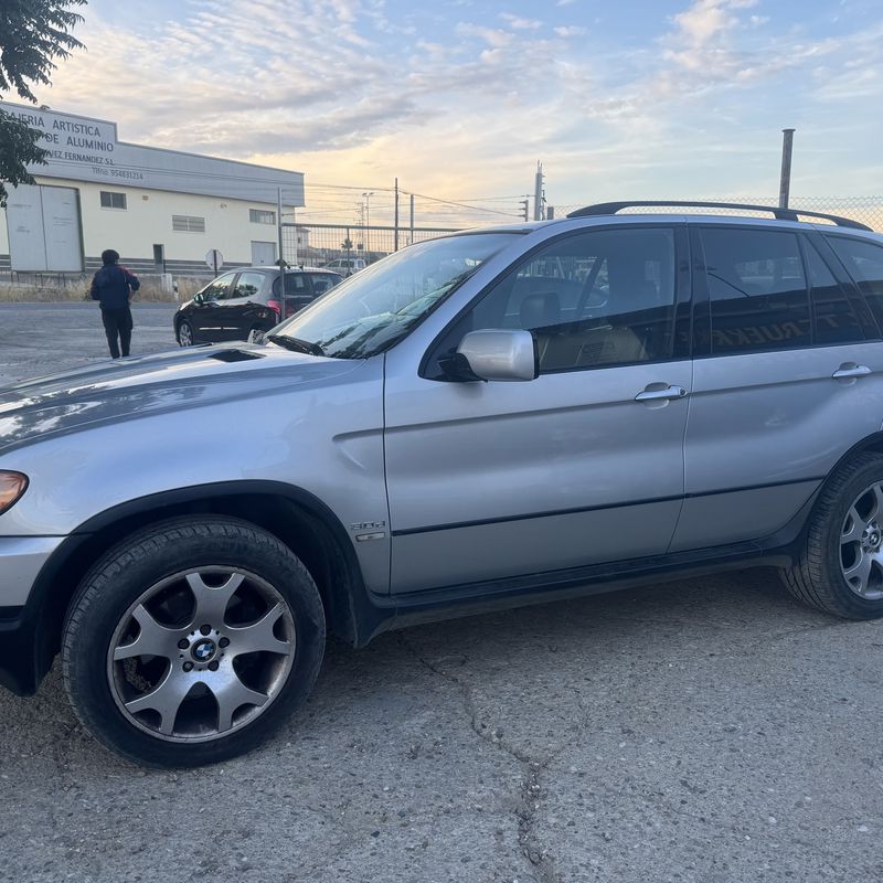 BMW x5 3.0 d 185 cv del 2002 con 270.000 km: Stock de Vehículos de El Truekke
