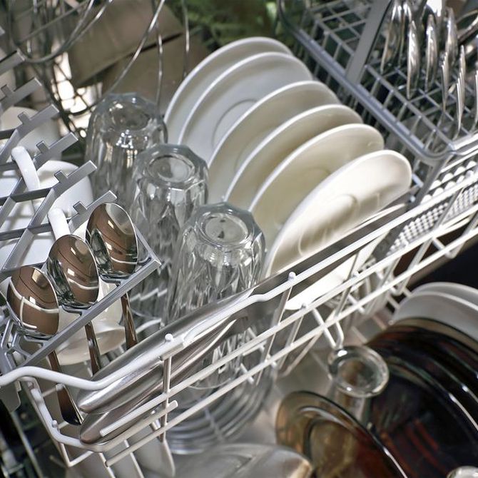 Cómo elegir el lavavajillas industrial perfecto para tu negocio