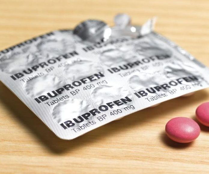 Estos son los tres mitos más extendidos sobre el ibuprofeno. }}