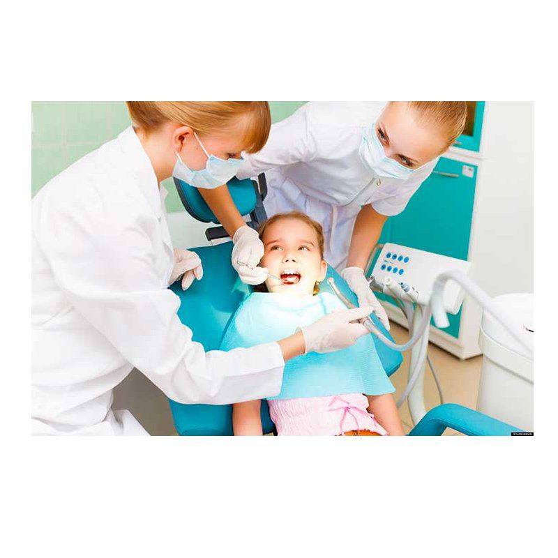 Odontopediatría: Servicios de Dental Implantes