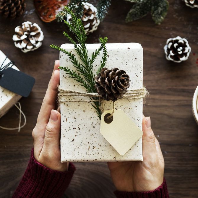 ¿Son deducibles los regalos de empresa de Navidad?