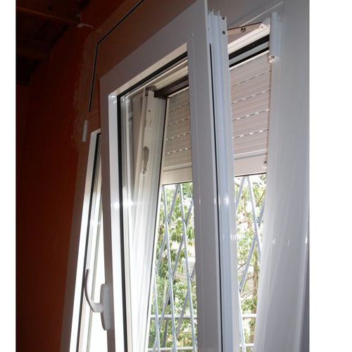 Ventanas abatibles