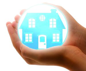 Sistemas de Alarmas y Control de Accesos.