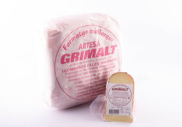 Paquete queso Grimalt artesano  0,350-0,400 Kg
