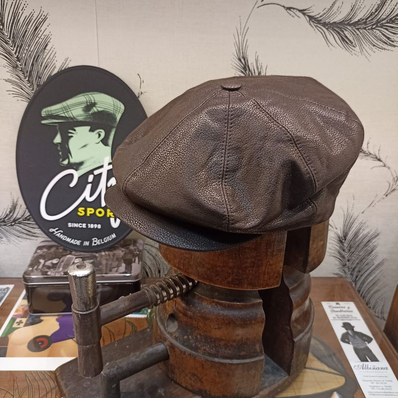 Gorra Cuero Boton:  de Sombrerería CitySport
