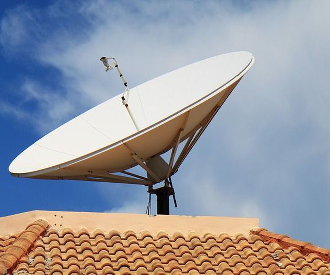 ¿Cómo funcionan las antenas de televisión?