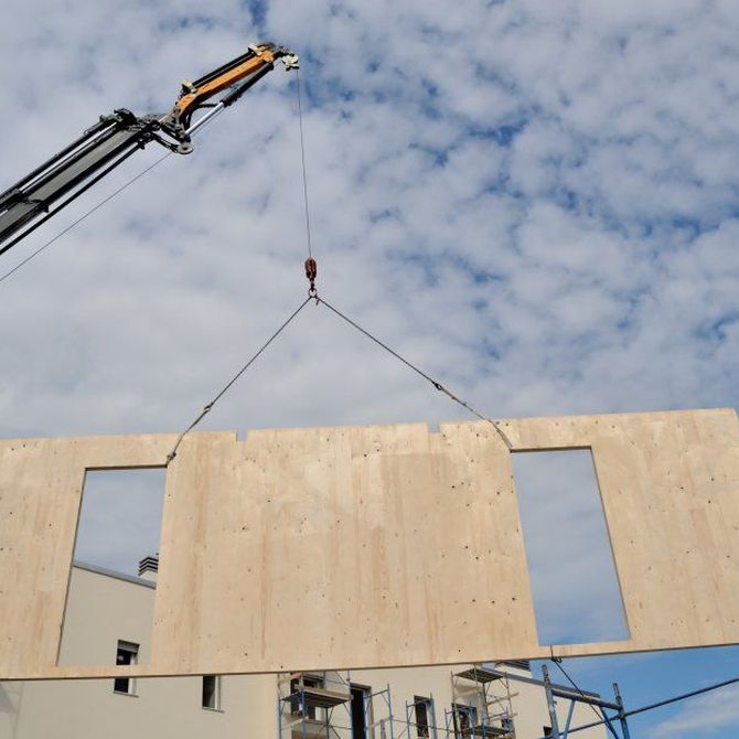 Impulsa tu proyecto de construcción con alquiler de grúas