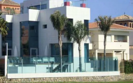 Revisión de edificios en Granada