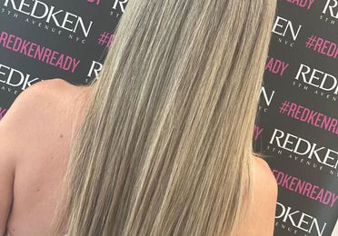 Hair Colorist