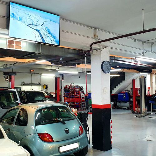 Reparación y rehabilitación de coches antiguos en Madrid