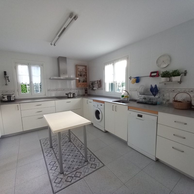 Casa/chalet independiente en venta en Mundaka: Inmuebles de Inmobiliaria Udaritz