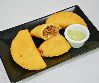 Patacones: Carta de La Tertulia Venezuela Gastro - Café Bar