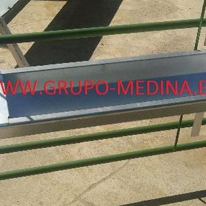 BEBEDERO PARA COLGAR EN TELERA: NUESTROS PRODUCTOS de Grupo Medina