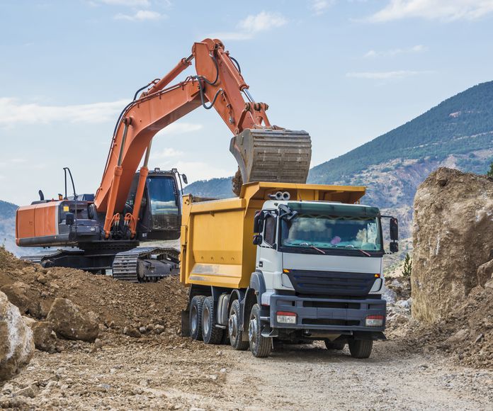 Transporte de áridos y material de construcción: Servicios de Grúas y Transporte El Niño