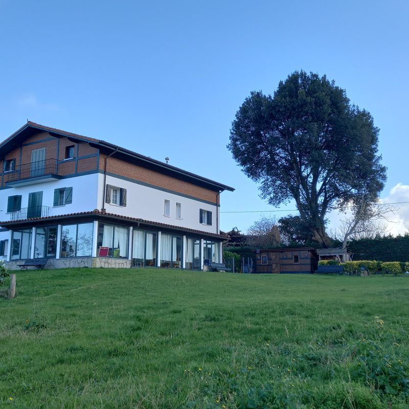 Casa/chalet independiente en venta en Mundaka: Inmuebles de Inmobiliaria Udaritz