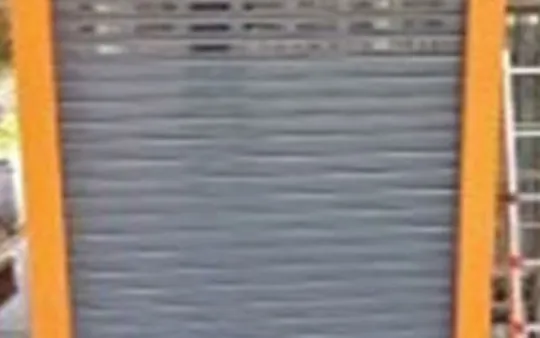 Diseño, fabricación y montaje de caseta para guardar máquinas expendedoras de tickets