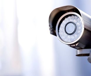 La seguridad de la vigilancia con un circuito cerrado de televisión