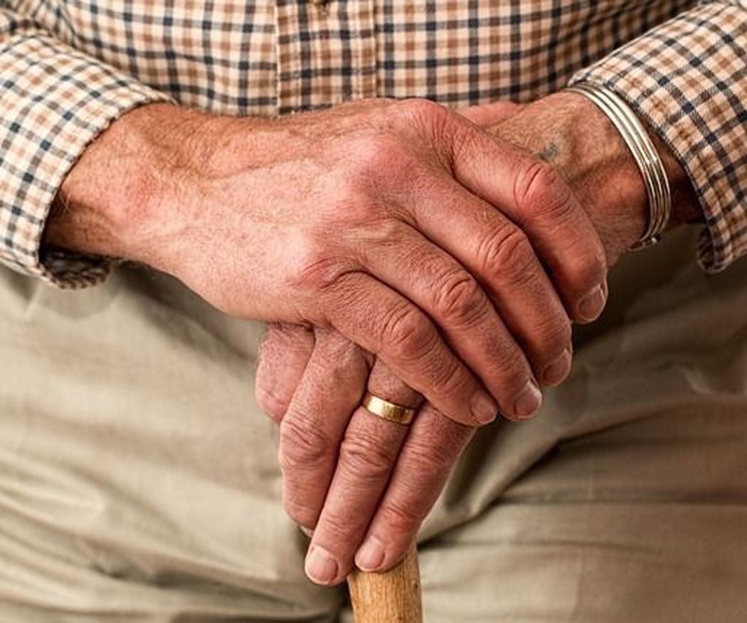 El alzheimer en personas mayores