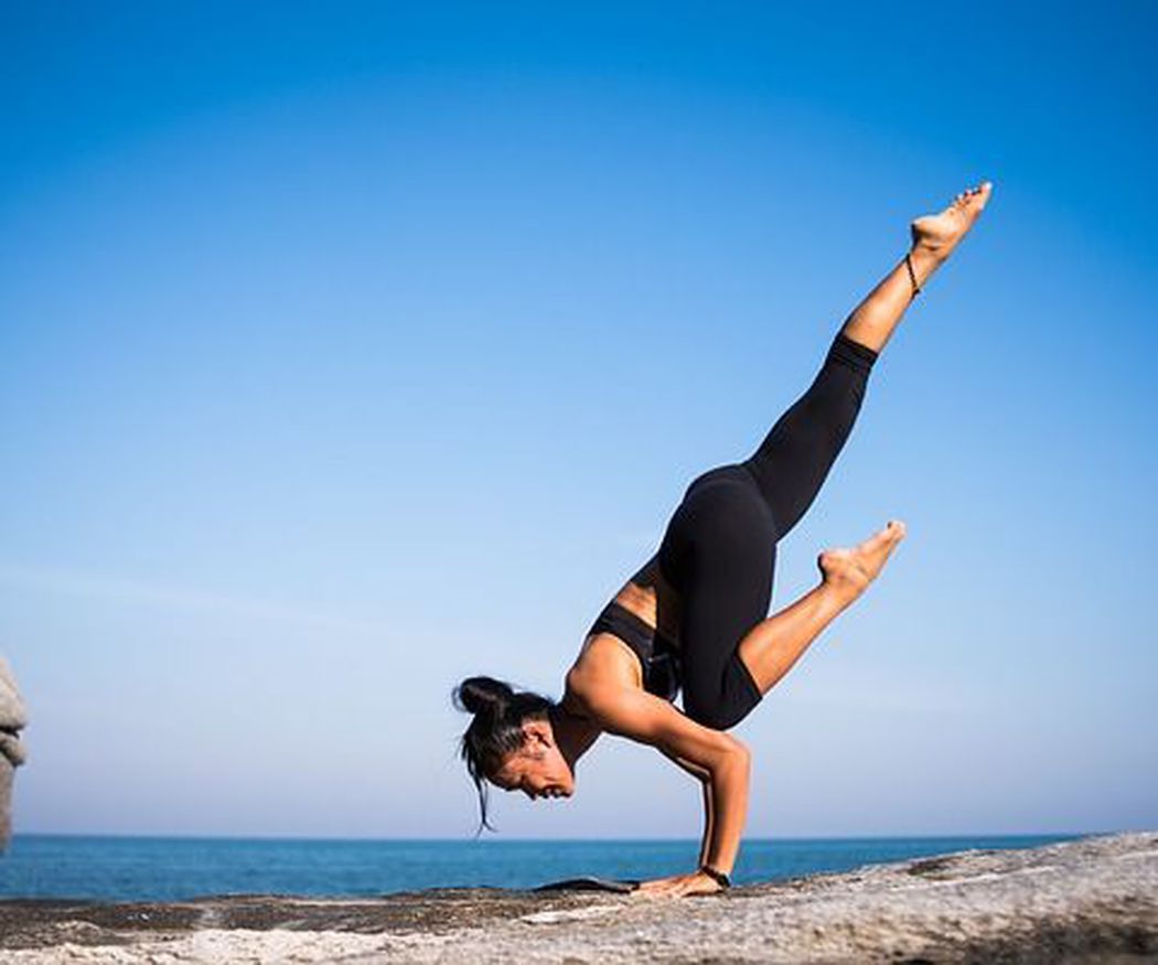 Por qué las posturas de Yoga benefician la salud física y mental