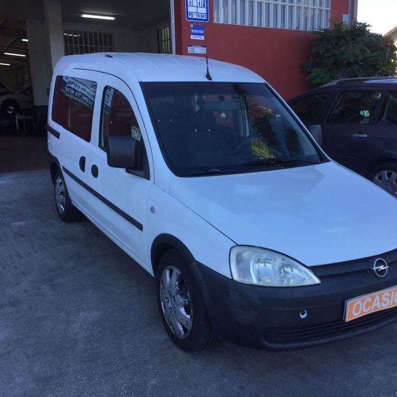 Opel Combo 1.3CDTI: VEHÍCULOS de Ocasión A Lagoa Ribadumia