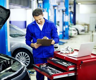 Reparación o sustitución de neumáticos: Servicios de Taller Saja Motor