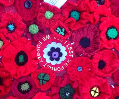 Poppies to commemorate Anzac Day 2015