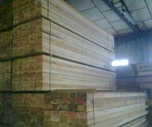almacen de madera soria