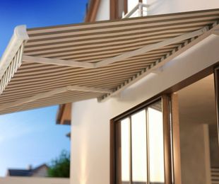Elige el toldo ideal: La sombra perfecta para tu espacio exterior