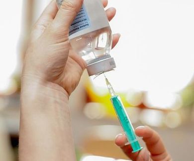 Todo lo que necesitas saber sobre la vacuna de la meningitis B