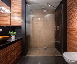Cambiar la bañera por una ducha