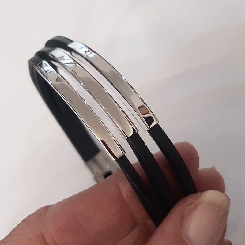 Pulsera cuero y acero: Catálogo de Joyería Izquierdo